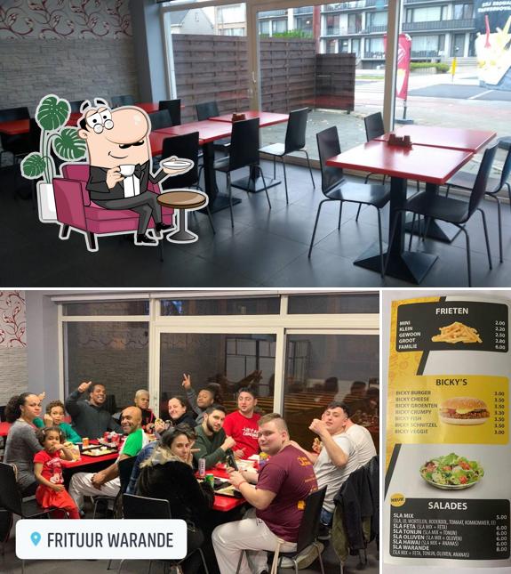 La photo de la intérieur et burger concernant BBQ Frituur