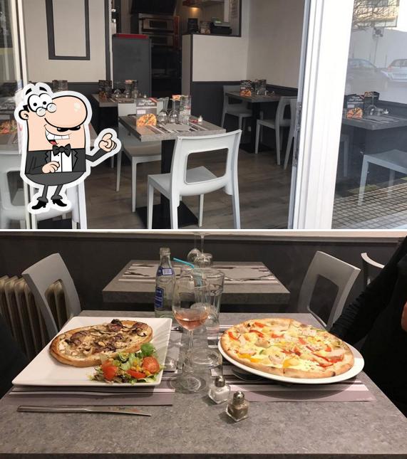 L'extérieur de Pizzeria Saint Charles