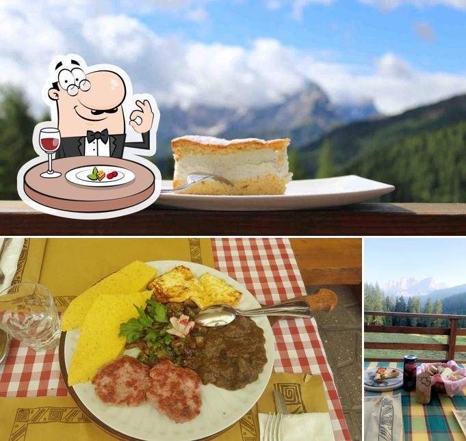 Estas son las imágenes que muestran comida y bebida en Rifugio Flora Alpina