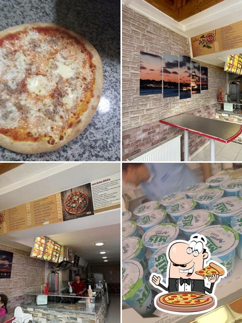 Ordina tra le svariate varianti di pizza