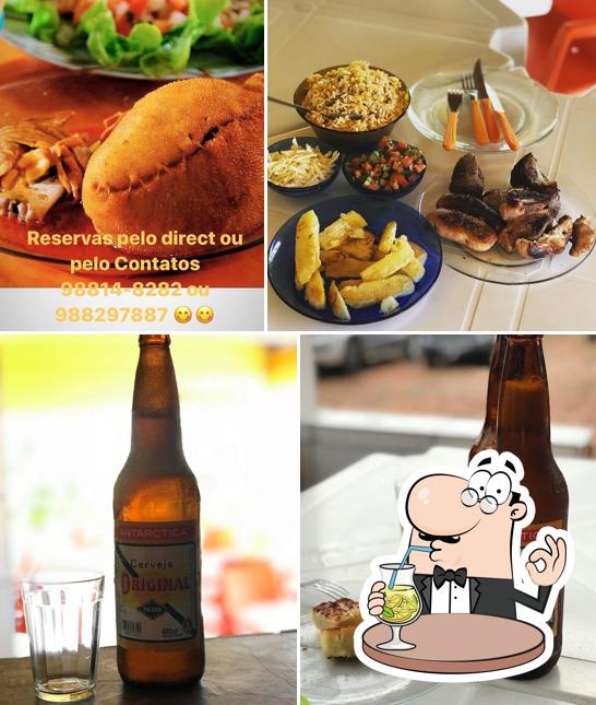 Confira a ilustração mostrando bebida e comida no Churrascaria Baiao de Dois