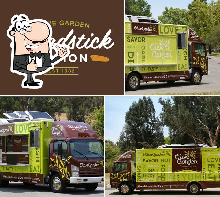 Mire esta foto de Olive Garden's Breadstick Nation