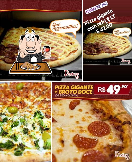 Escolha pizza no Duda's Pizzaria