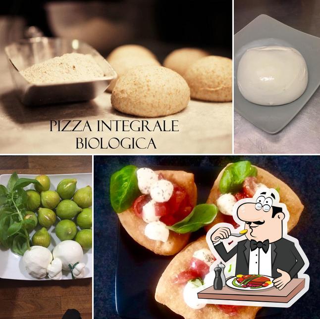 Cibo al Pizza World Di Marano Carla