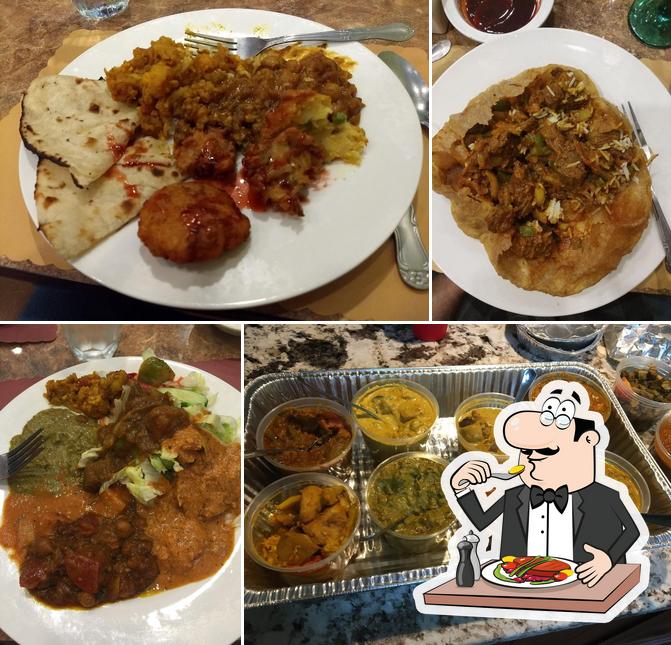 Блюда в "Akshaya Patra Indian Restaurant"