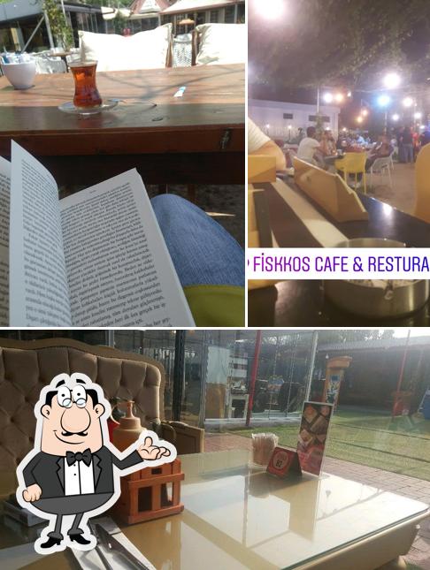 El interior de Fiskkos Cafe Restaurant