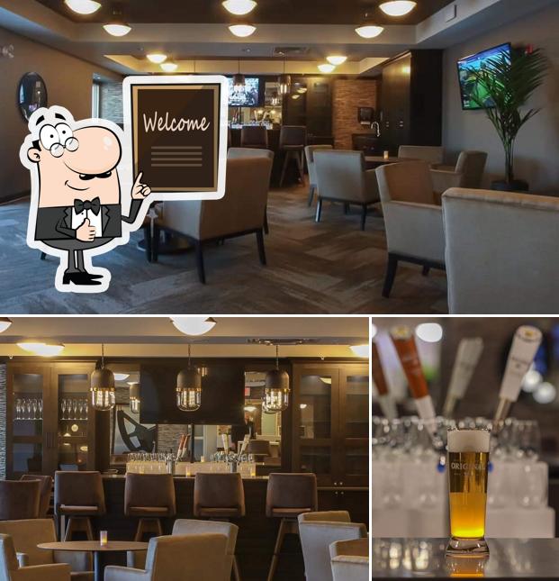 Взгляните на изображение паба и бара "The Lobby Bar + Lounge"