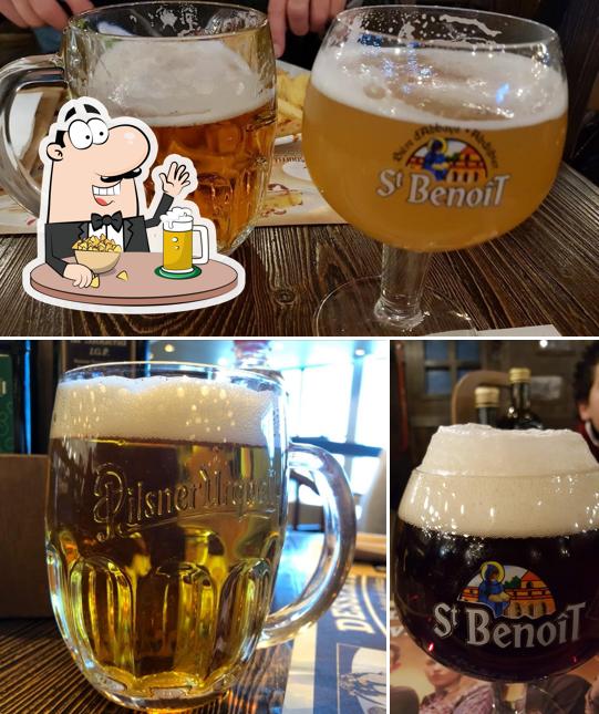 Vous pouvez prendre une pinte de bière blonde ou brune