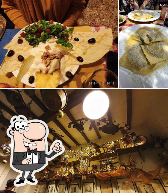 Gli interni di Osteria Delle Cinque Lire