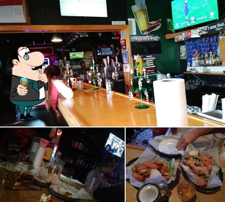 Somewhere Sports Bar & Grill in Winter Haven Restaurant menu and reviews