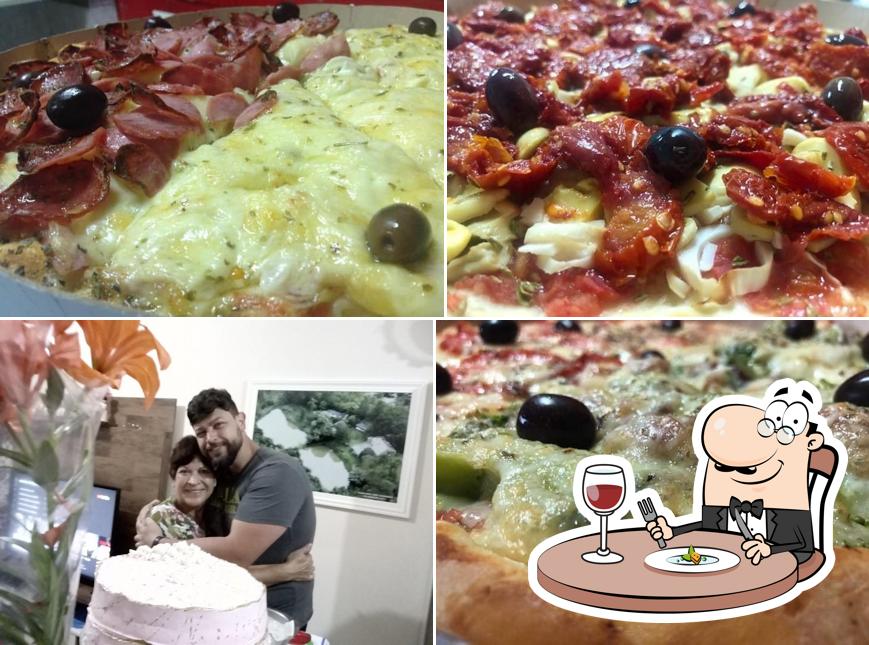 Comida em Pizzaria Victor