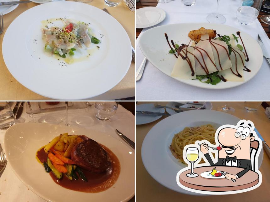 Platti al Ristorante Vela Bianca
