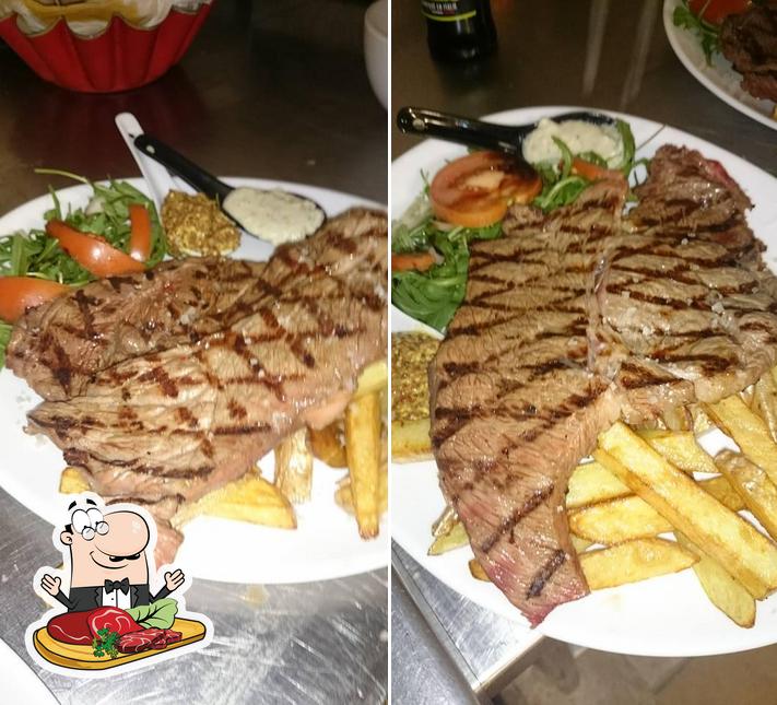 Prenez des repas à base de viande à Le trappeur votre restaurant grill