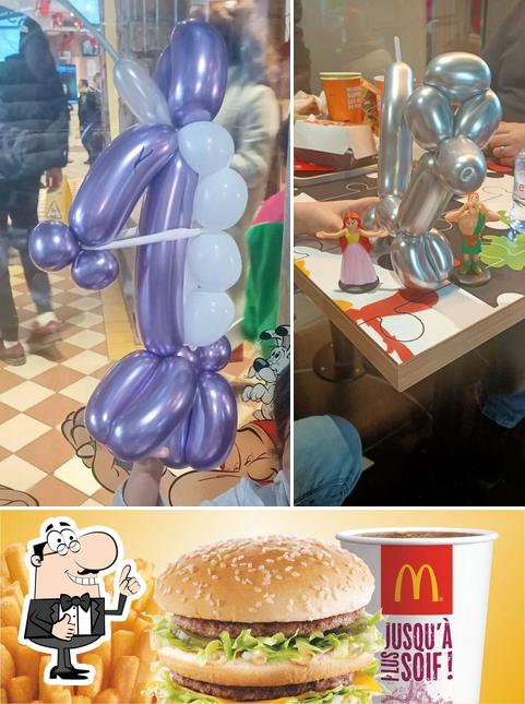 Взгляните на фотографию ресторана "McDonald's Echirolles Comboire"