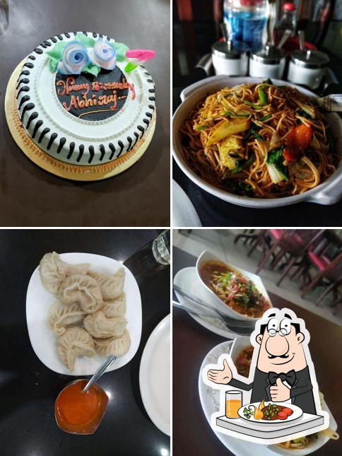 Meals at Nanking