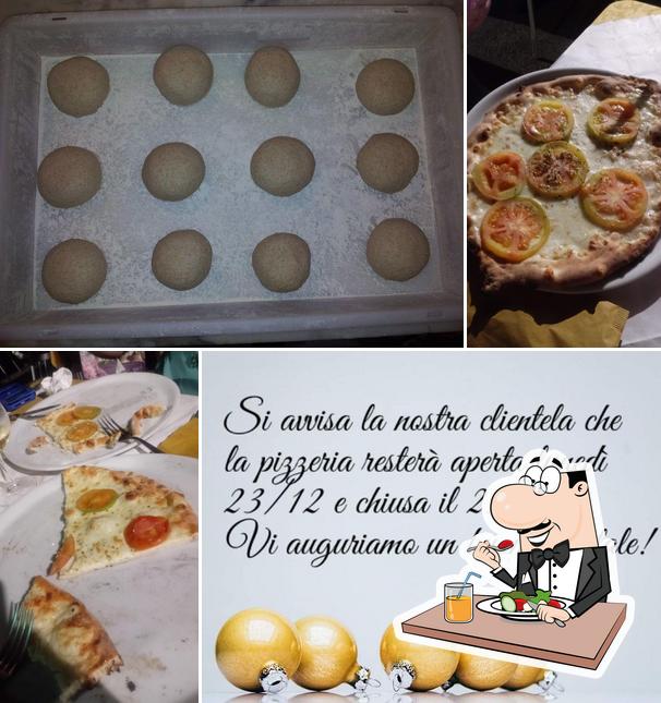 Еда в "Pizzeria da Mario"