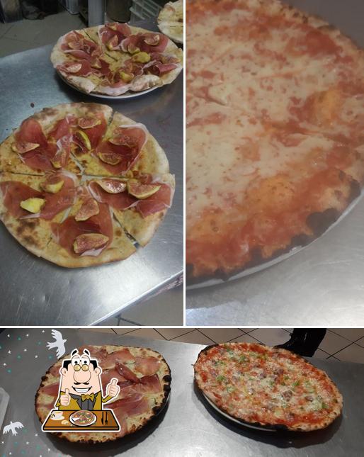 Prenditi una pizza a Ghisby Pizzeria e Ristorante