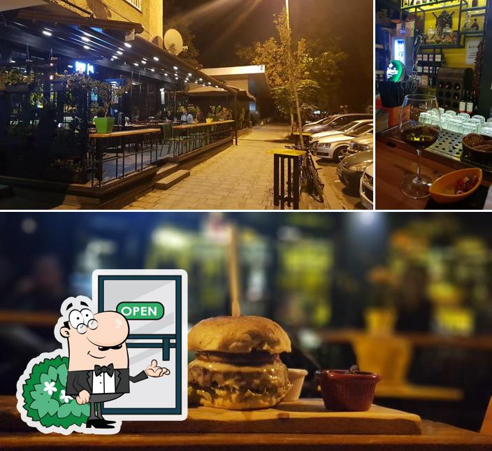 La photo de la extérieur et burger concernant Lemon Gastro Bar