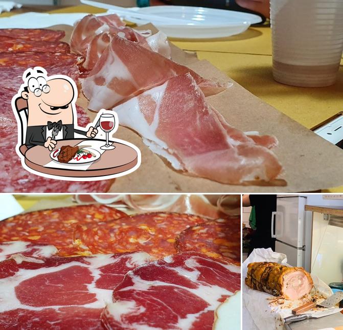 Prova i un pasto a base di carne a Panineria Mediterranea Parenti La Vacca