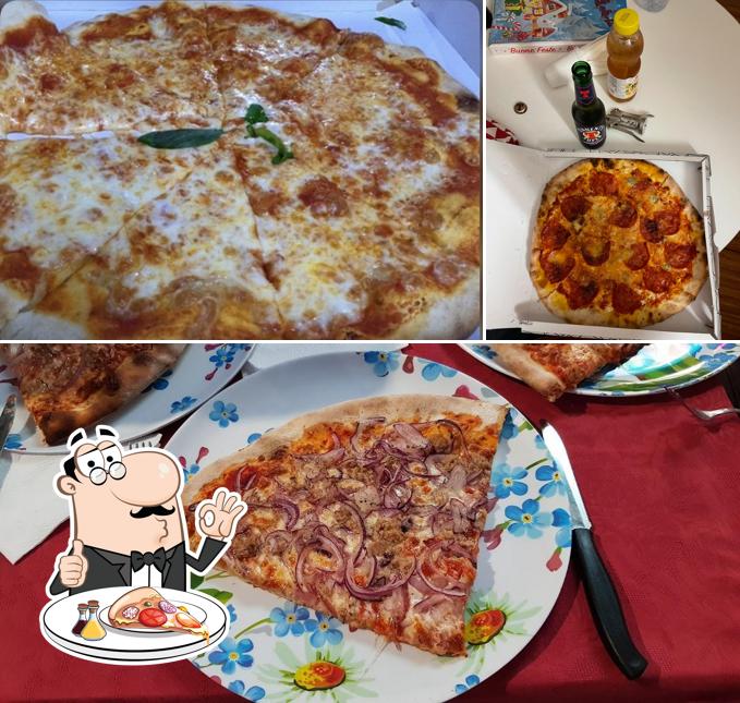 Scegli tra le molte varianti di pizza