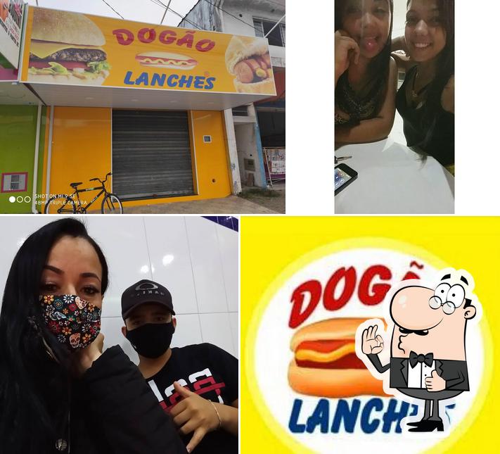 Here's a pic of DOGÃO LANCHES GAIVOTAS