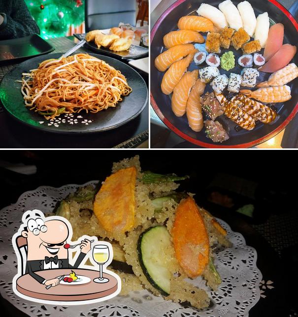 Еда в "Sushi Club (Restaurante Sushi)"