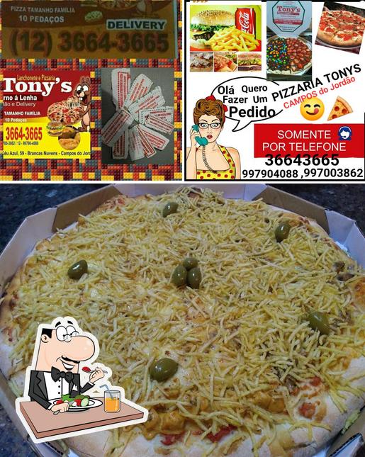 Comida em Tony’s Pizzaria