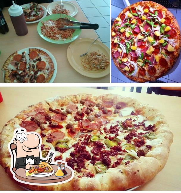 OTTIS PIZZA pizzeria, Ensenada, Av. Reforma 320 - Restaurant reviews
