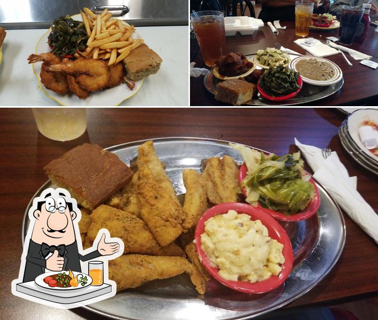 Food at Rochester's Barbecue & Grill LLC