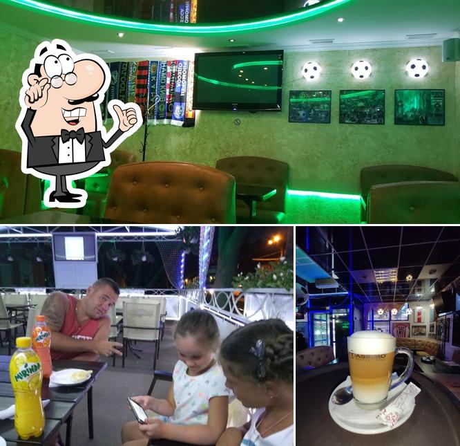 The picture of Кафе "Аврора"’s interior and beverage