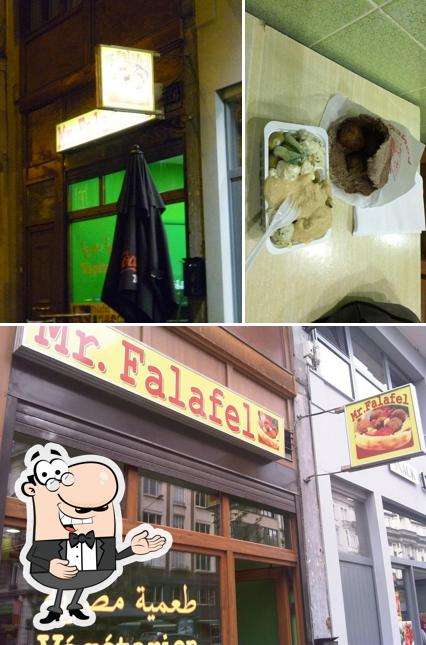 Voir cette photo de Mr Falafel