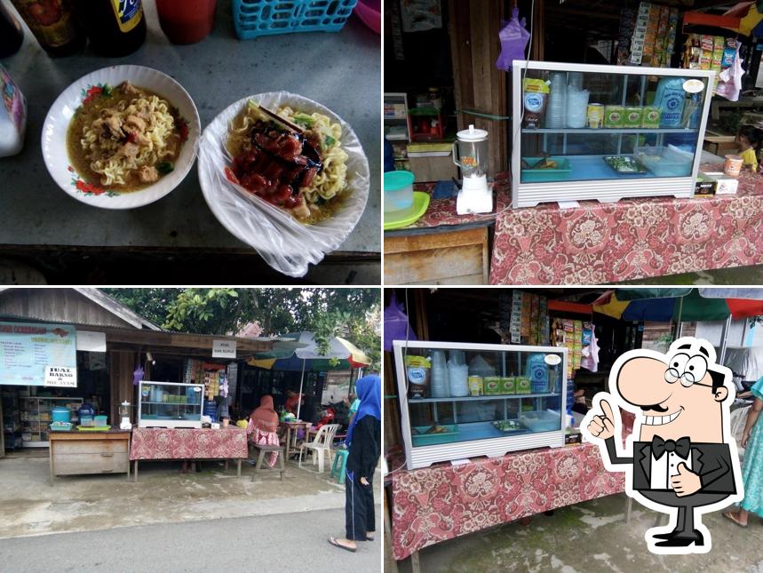 Restaurante Warung Mie Ayam Dan Bakso Rp 5000 Fadila And Rayan