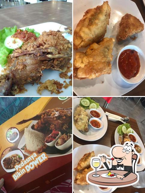 Bebek Dower Pasfes Restaurant South Jakarta Plaza Festival Lt Ug Jalan Haji R Rasuna Said No Kav C22 Restaurant Menu And Reviews