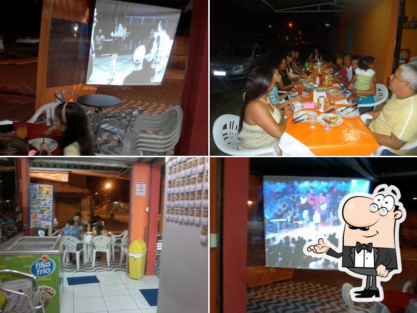 O interior do Big Pizza