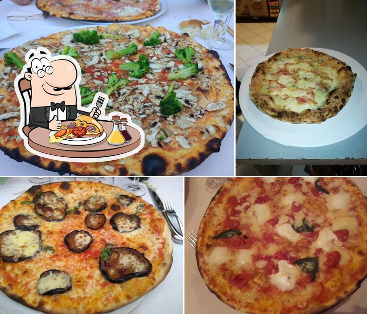 Ordina tra le svariate varianti di pizza