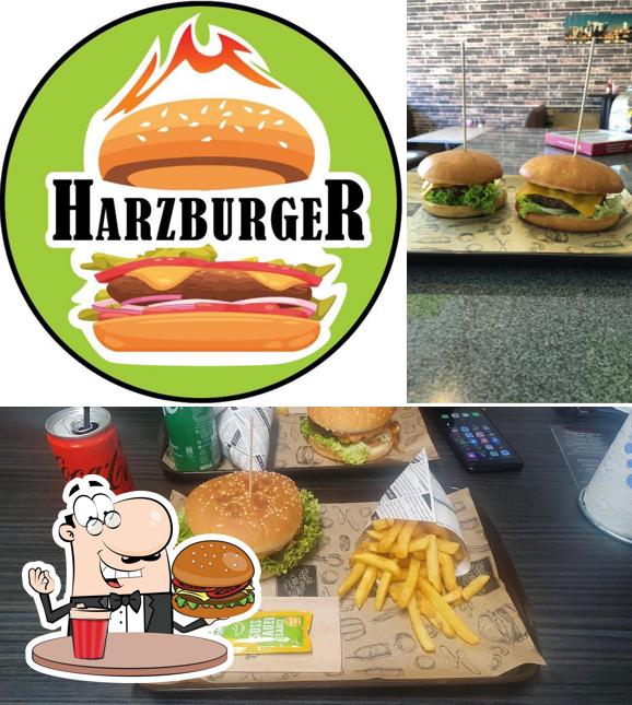 Commandez un hamburger à HarzBurger Osnabrück