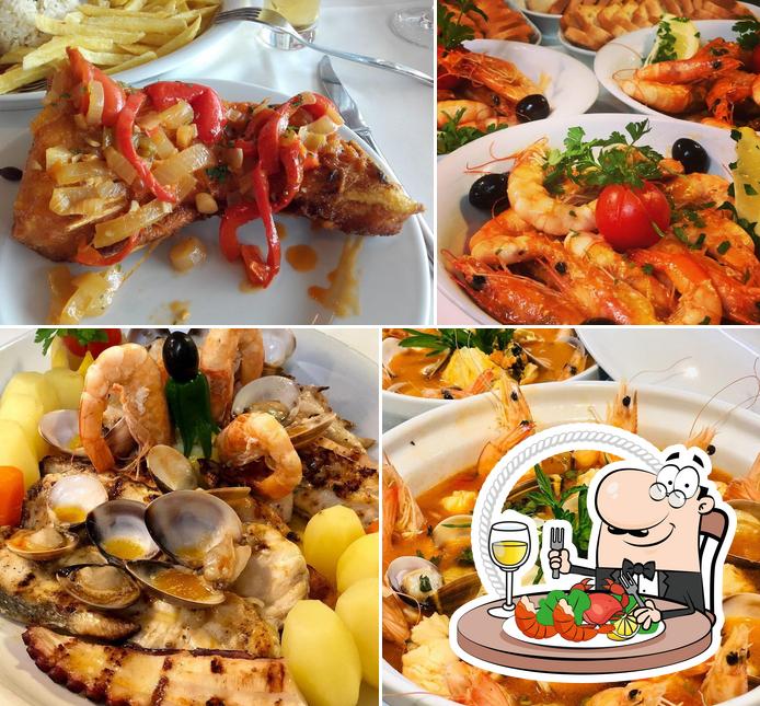 Закажите блюда с морепродуктами в "Churrasqueira Barros"