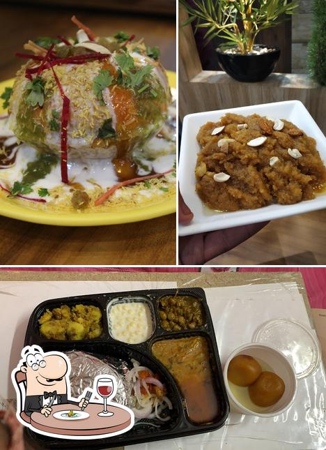 Meals at Bhatia Matthi Wale