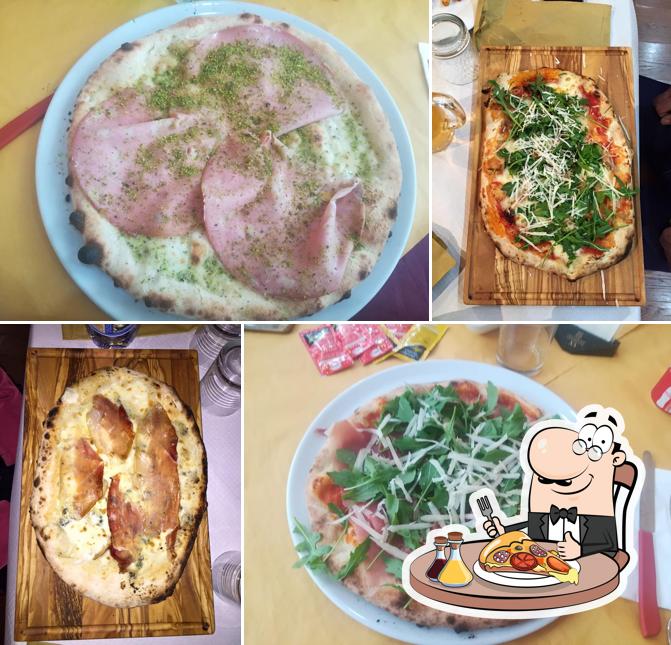 Scegli una pizza a Gustomania Ristorante Pizzeria