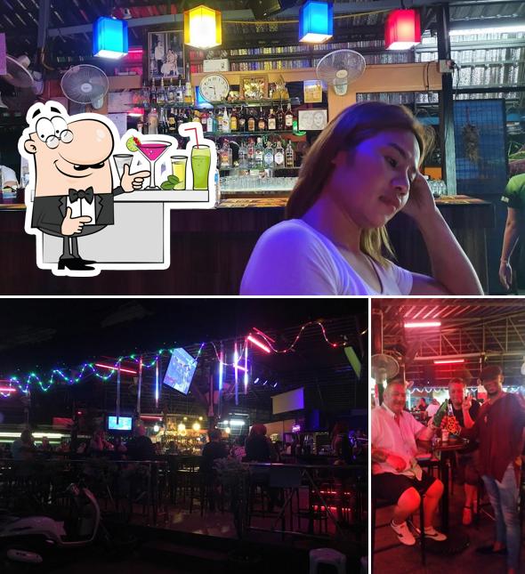 The Triangle Bar, Pattaya City - Restaurant reviews