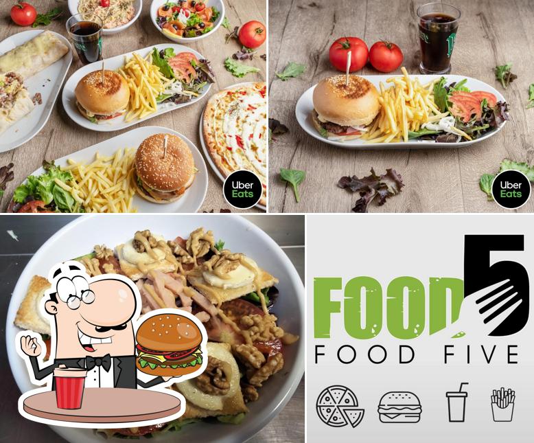 Commandez l'un des hamburgers offert par Food Five