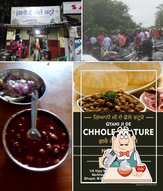 Gyani De Chole Bhature provides a variety of sweet dishes