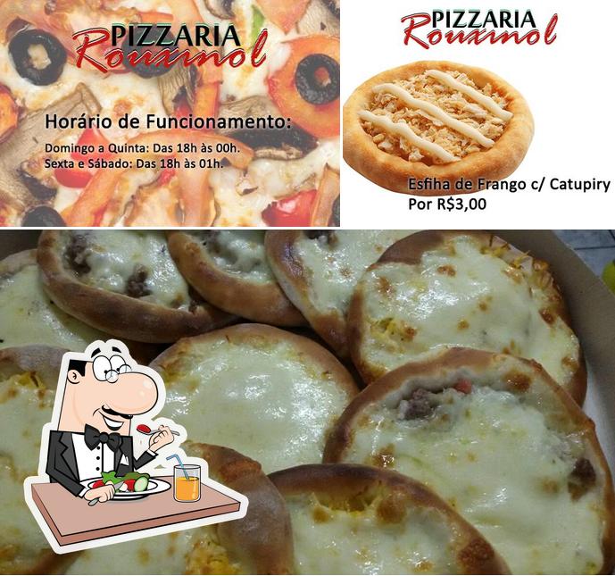 Comida em Pizzaria Rouxinol