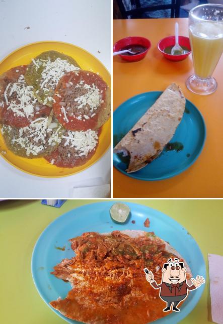 Meals at ANTOJITOS de la 3 SUR