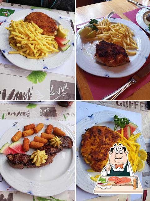 Fisch und pommes im Restaurant Tannenbad