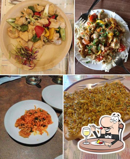 Food at Café New York