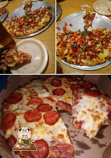 Order various variants of pizza