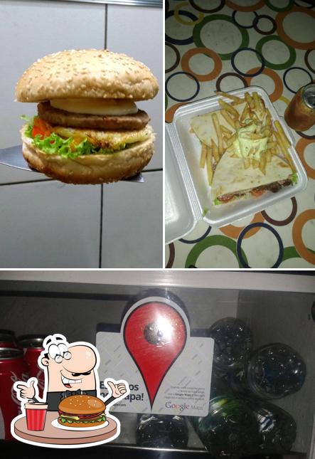 Delicie-se com um hambúrguer no Bruno Burguer