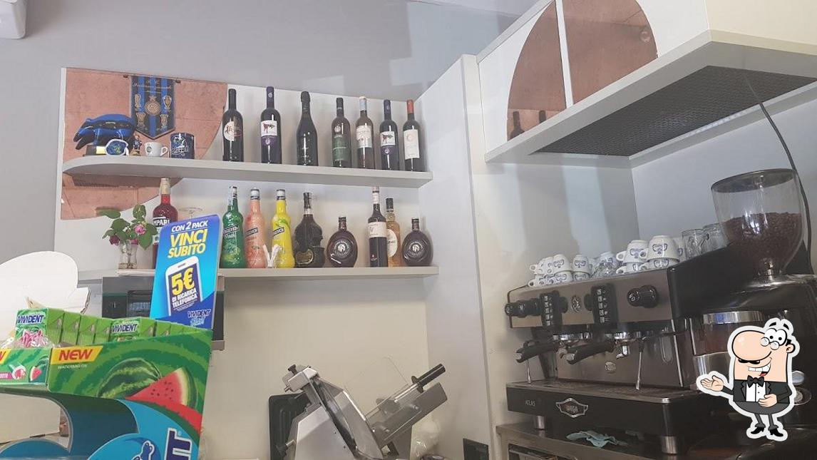 Guarda la immagine di Bar Tabaccheria "La Piazzetta"