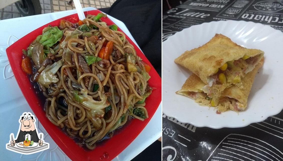 Comida em Yakisoba Monstro